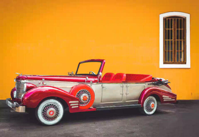 Experience Royalty on Wheels: Vintage Car Rental in Jaipur