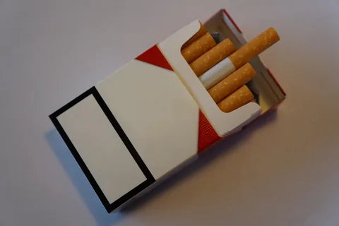 how many cigarettes in a pack