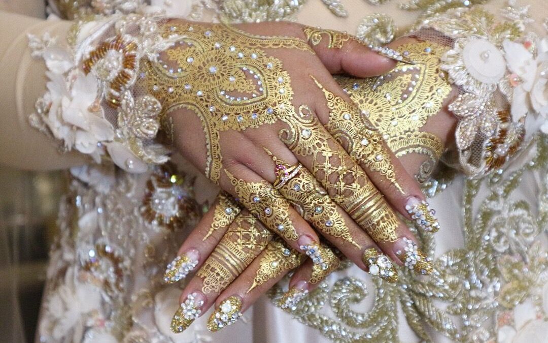 Gold Henna Design
